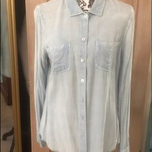 Casual button down shirt